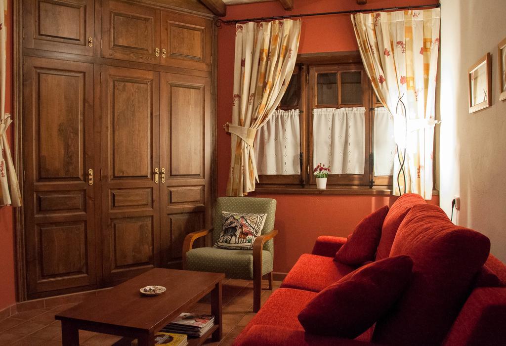Sisquet Apartaments Erill la Vall Rum bild