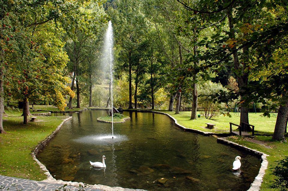 Sisquet Apartaments Erill la Vall Exteriör bild