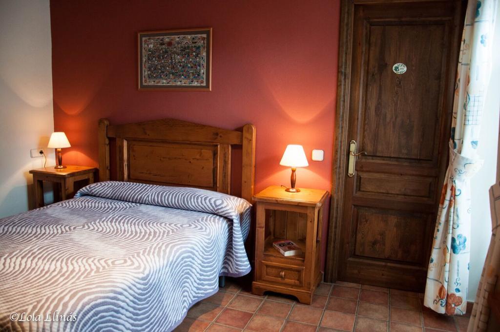 Sisquet Apartaments Erill la Vall Exteriör bild